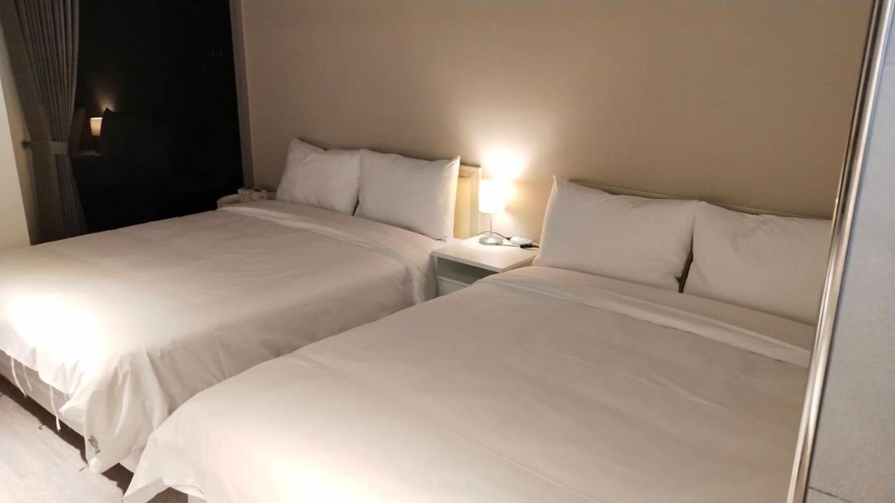 想想逢甲 Shine Residence Ταϊχούνγκ Εξωτερικό φωτογραφία