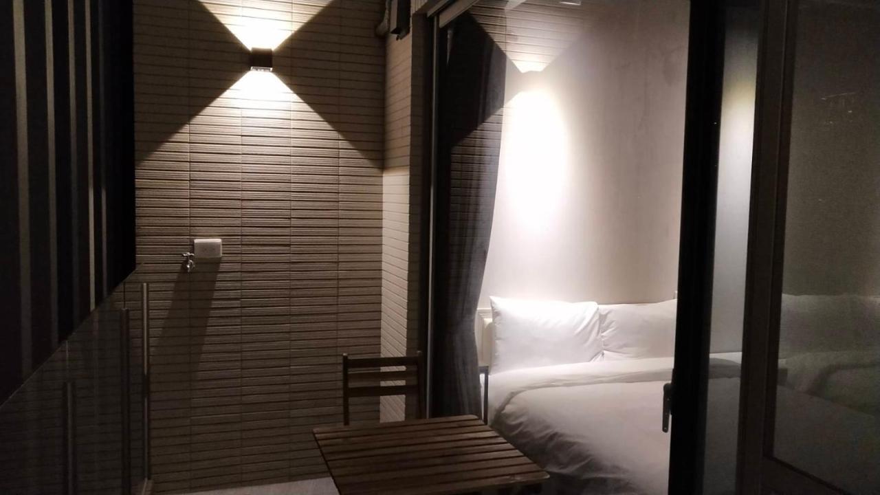 想想逢甲 Shine Residence Ταϊχούνγκ Εξωτερικό φωτογραφία